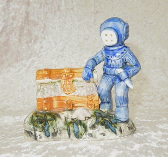 Vintage Aquarium Scuba Diver Treasure Chest Aerator Bubble