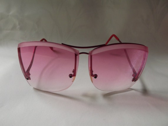 Vintage Rose Colored Sunglasses 1970s