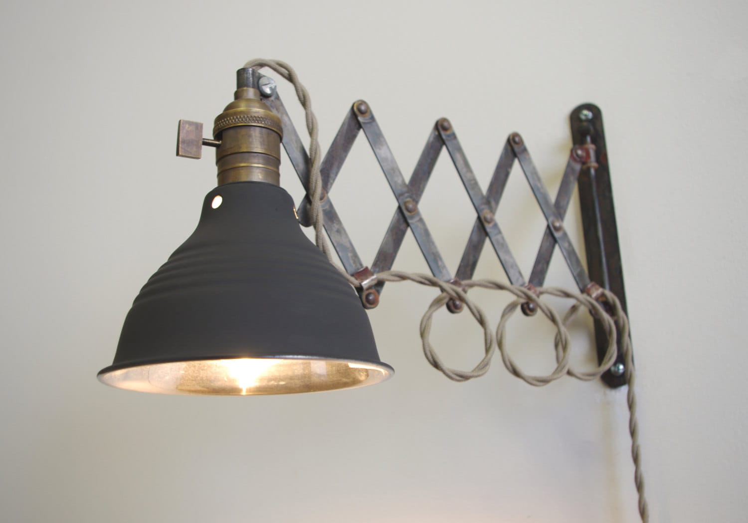 Slaapkamer lamp: series by omer arbel for bocci.