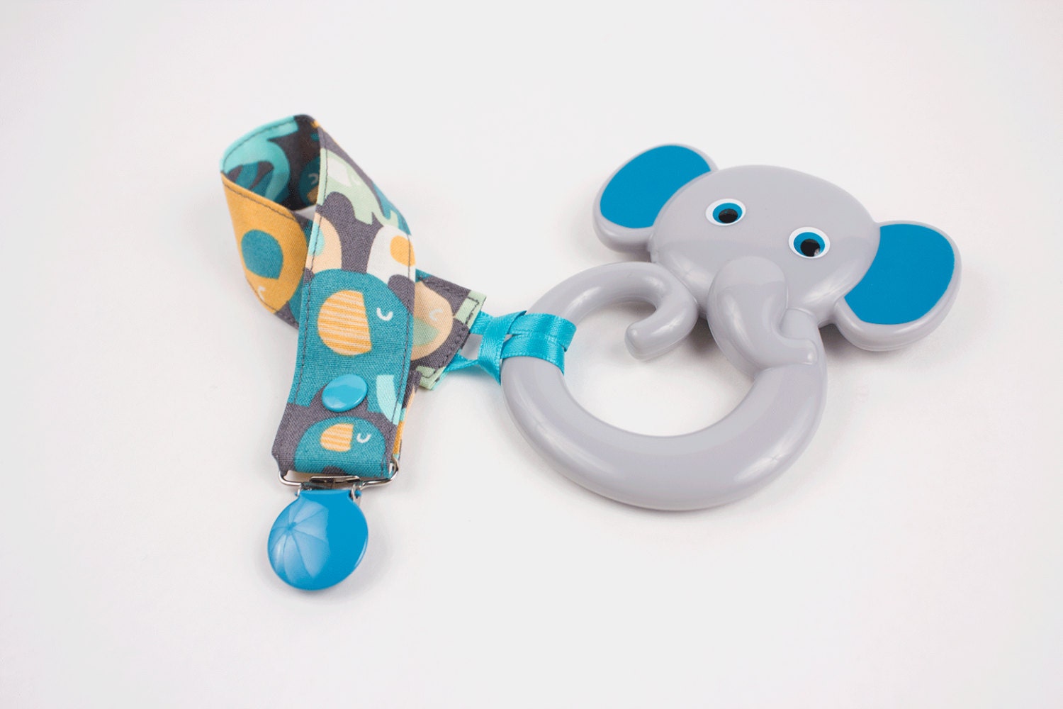 carter's plush elephant pacifier clip