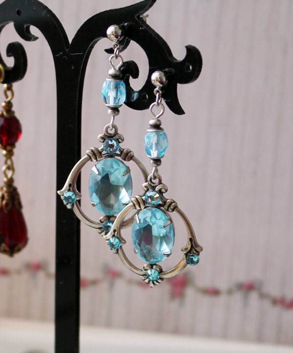 Victorian inspired dangling earrings in aqua and by AnoniJewellery