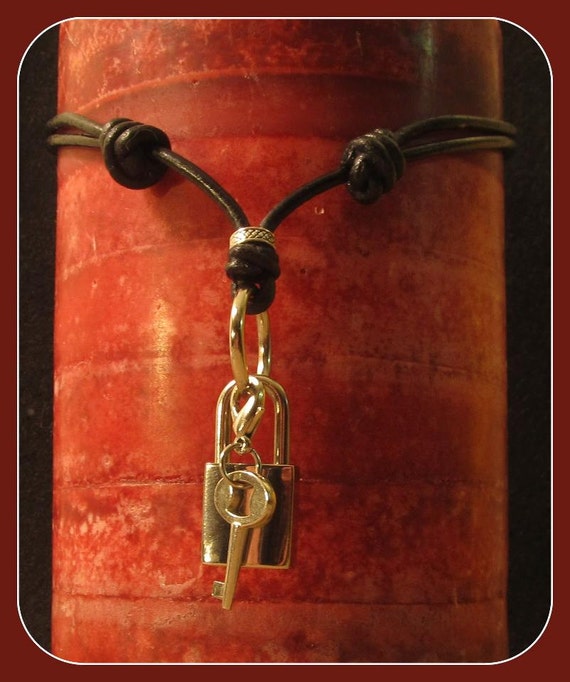 Items similar to BDSM Male submissive Day collar lock and key sliding