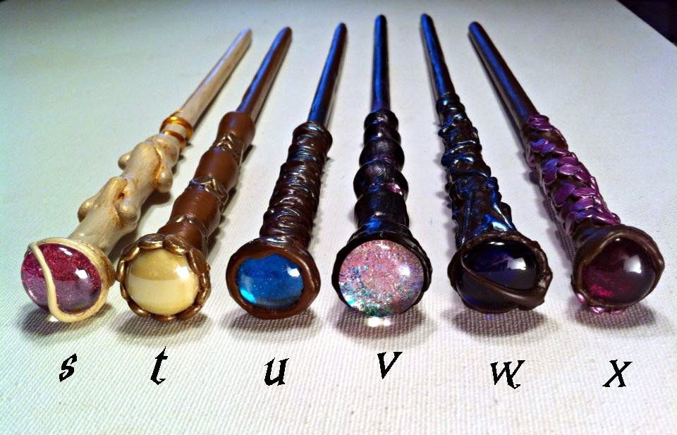 Harry Potter Fantasy Wands Metallic Accents by BlackPearlShop