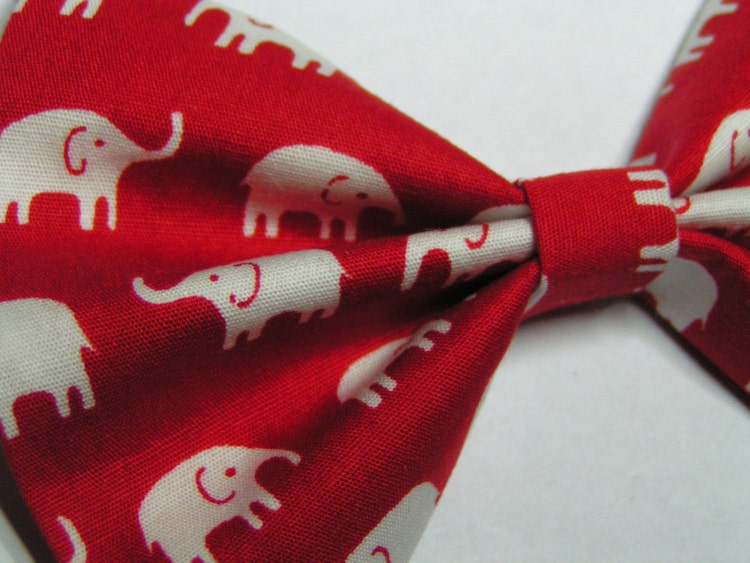 Hair Bow Red and White Elephants fabric hair by ClipaBowBoutique