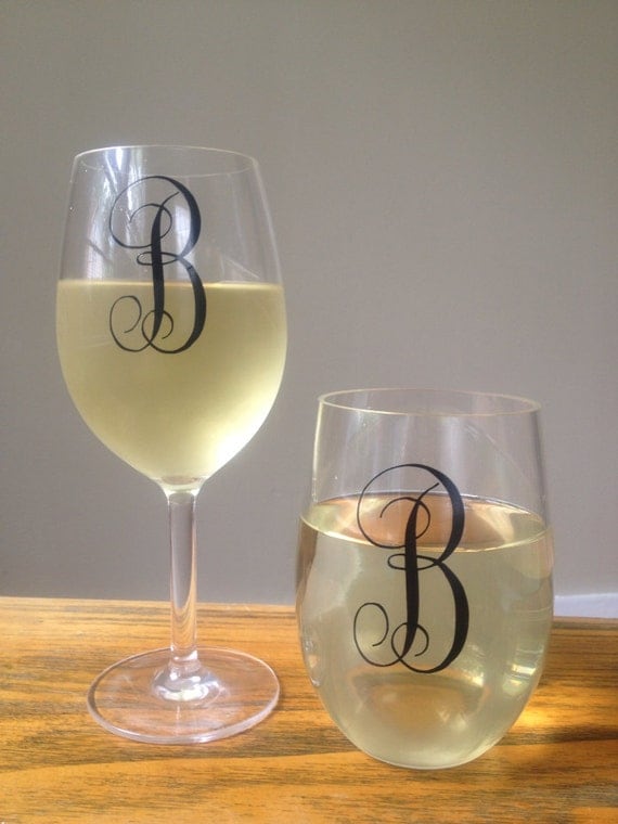 Items similar to Personalized Acrylic Wine Glass on Etsy