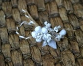 Rustic Shabby Chic White Artificial Flower Embellishment FL-025