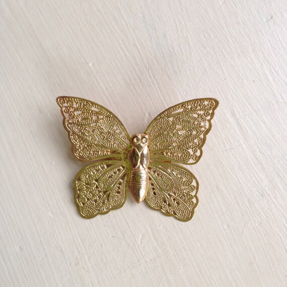 Items similar to Vintage Gold Stamping Filigree Butterfly Pin Brooch on ...