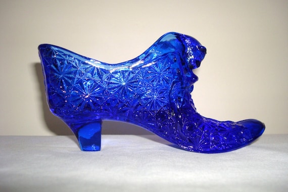 Vintage Fenton Glass Slipper Cobalt Blue Daisy by Kisses4Lucy