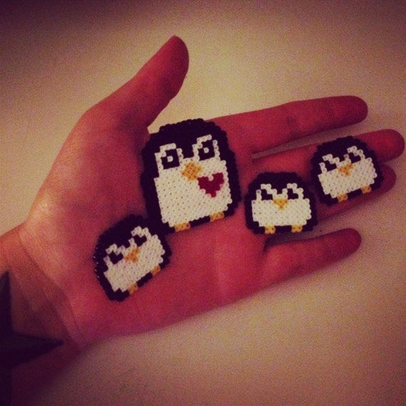 Items similar to Mother & Baby penguin bead sprite on Etsy