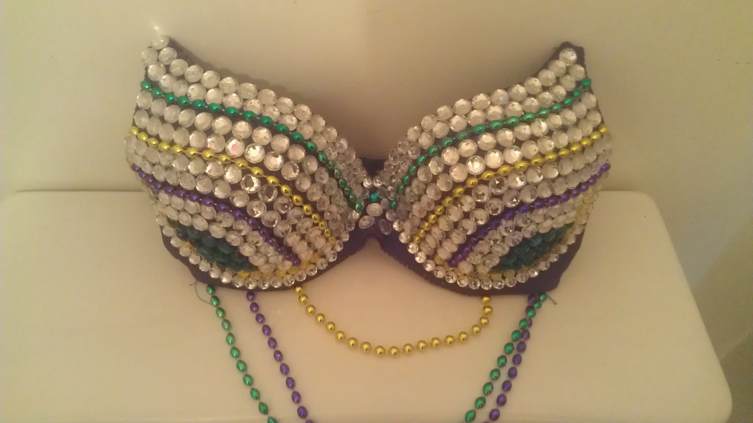 mardi gras bra outfits