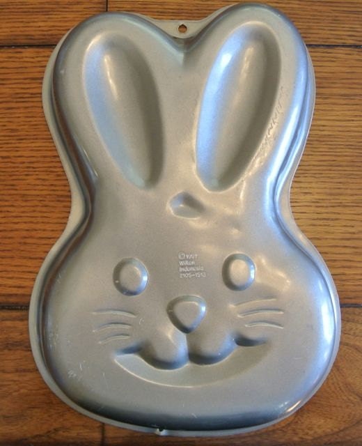 Wilton Easter Bunny Cake Pan by CaddiesandMore on Etsy