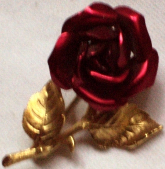 Red Rose Pin / Metal Flower / Gold Tone Leaves by outoftheattic2u