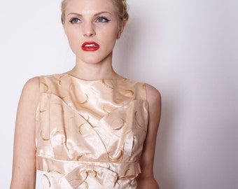 1950s Peach Meatallic Satin Gold Brocade Embossed Couture Wiggle Wedding Dress / Alternative Wedding Dress / 1715