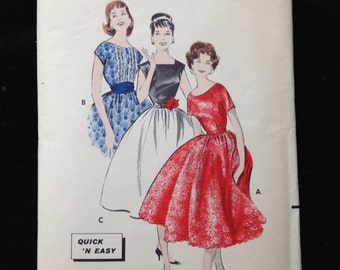 Butterick 8509 Bust 34 Vintage pattern. Party dress. Rockabilly. Full skirt. 1950s