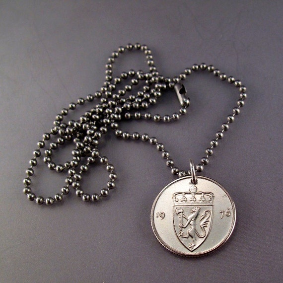 NORWAY JEWELRY. Norway coin NECKLACE. Norwegian pendant. ore