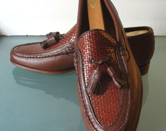 Vintage Johnston & Murphy Handsewn Tassle Loafer Crown Aristocrat