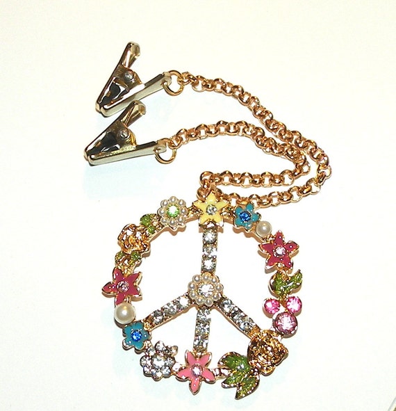 Vintage Sweater Guard Peace Sign Medallion by RosePetalResources