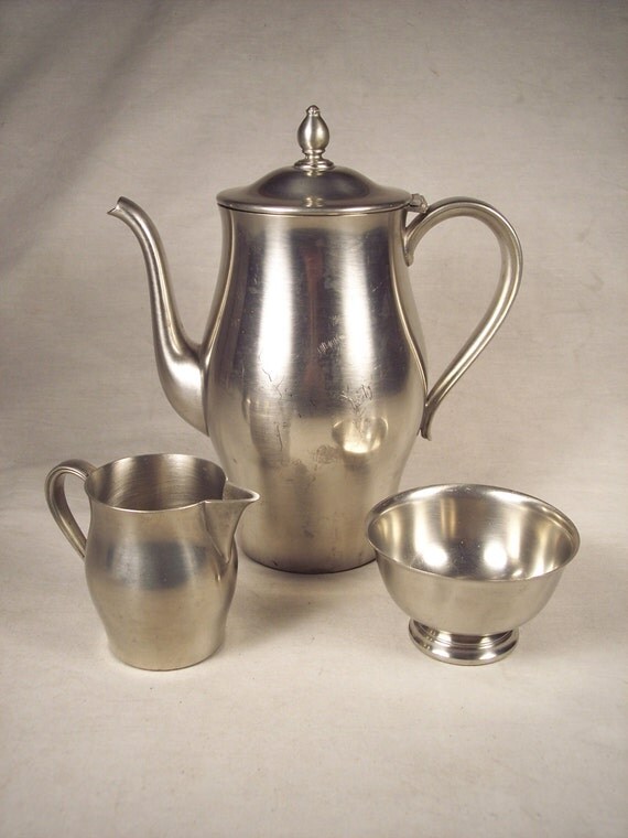 International Pewter Pitcher Sugar Bowl & Creamer Set Coffee