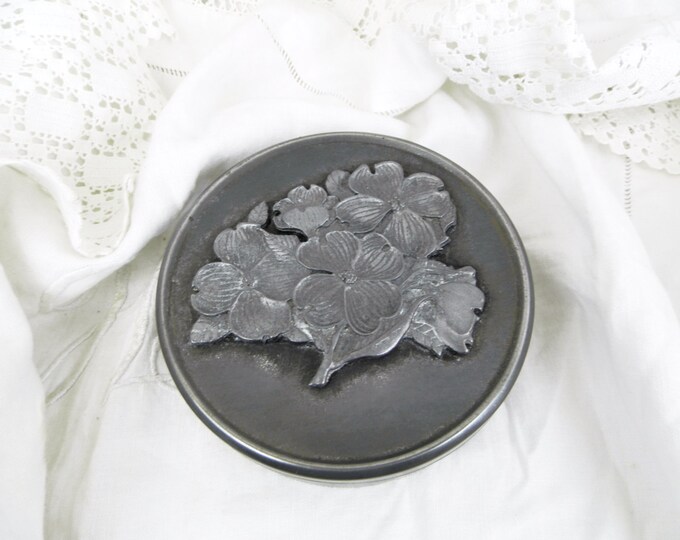 Vintage French Metal Trinket Box with Cast Metal Motif / French Decor / Jewelry Box / Flower Jewellery Box / Flea Market/ Retro Vintage Home