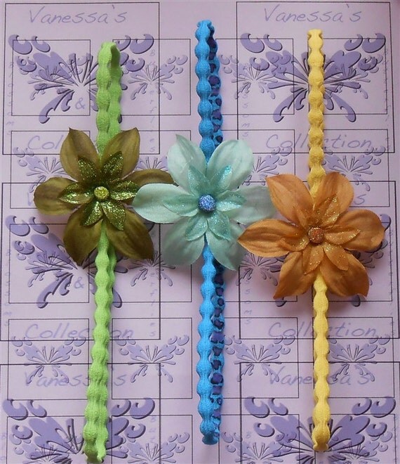 Items similar to Newborn Baby Girl Headband Lily Flower Headbands on Etsy