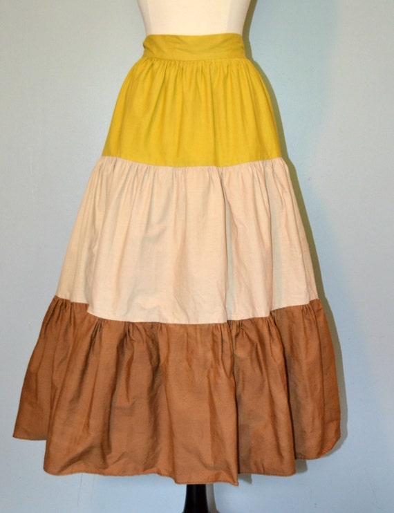 1950s Cotton Yellow Tan and Brown Color by KrisVintageClothing