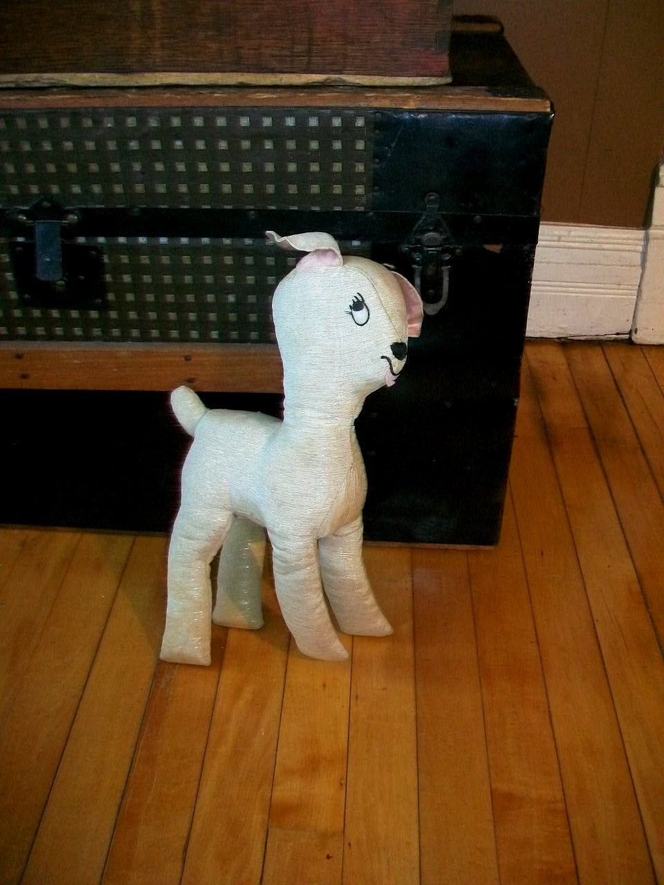 lamb stuffed toy