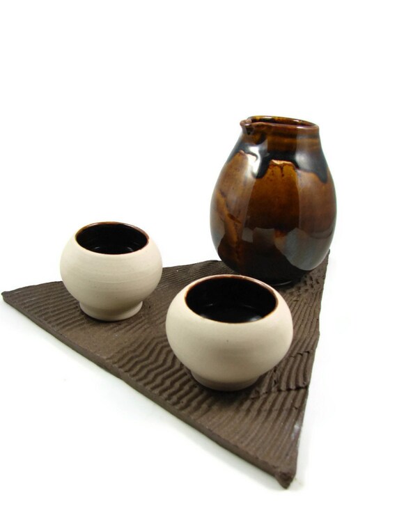 Porcelain and Black Mountain Clay Sake Set Ceramic Flask