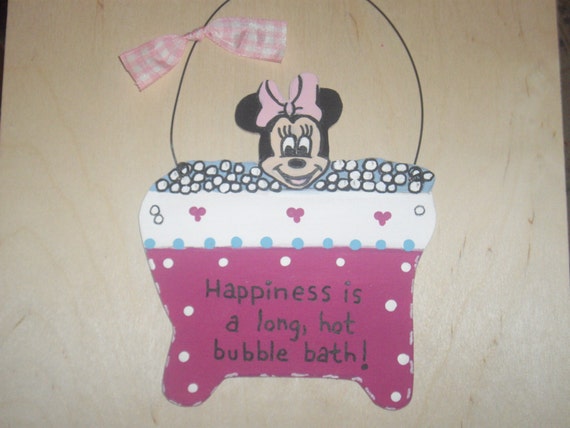 Minnie Mouse Bathroom Wall Hanging