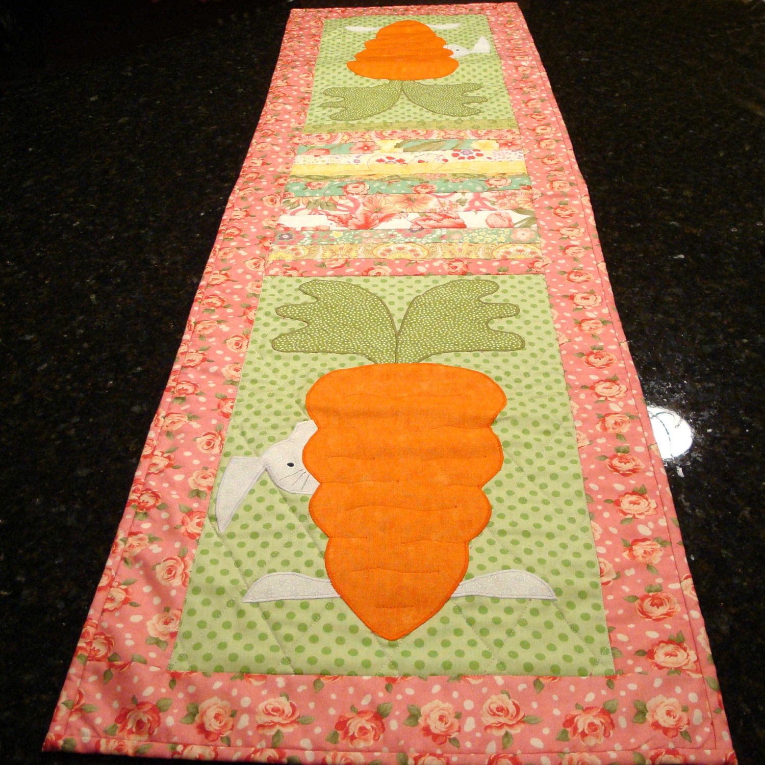 easter-quilted-table-runner-or-topper-bunny-and-carrot