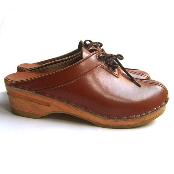 Bastad Clogs Shoes Leather and Wood Womens by SweetLoveVintage