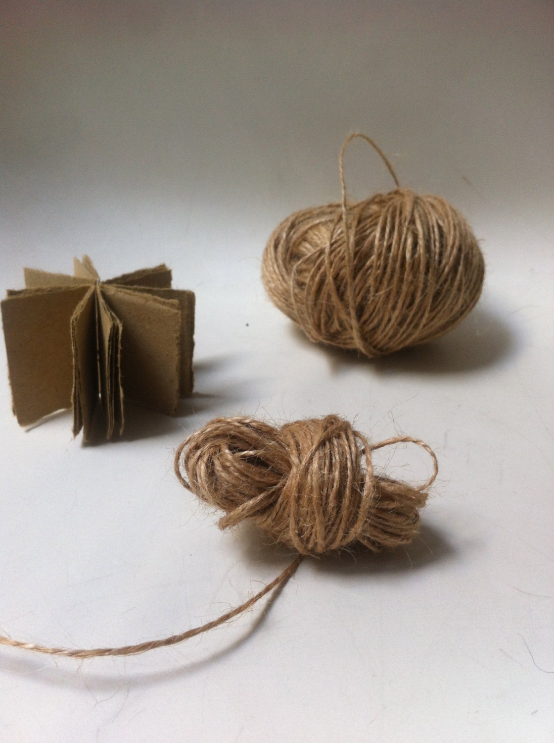Jute thread