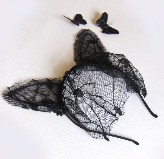 Black widow. Lace cat ears headband. by talulahblue on Etsy