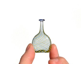 Flat Shaped Glass Bottle with Blue and Gold Stripes