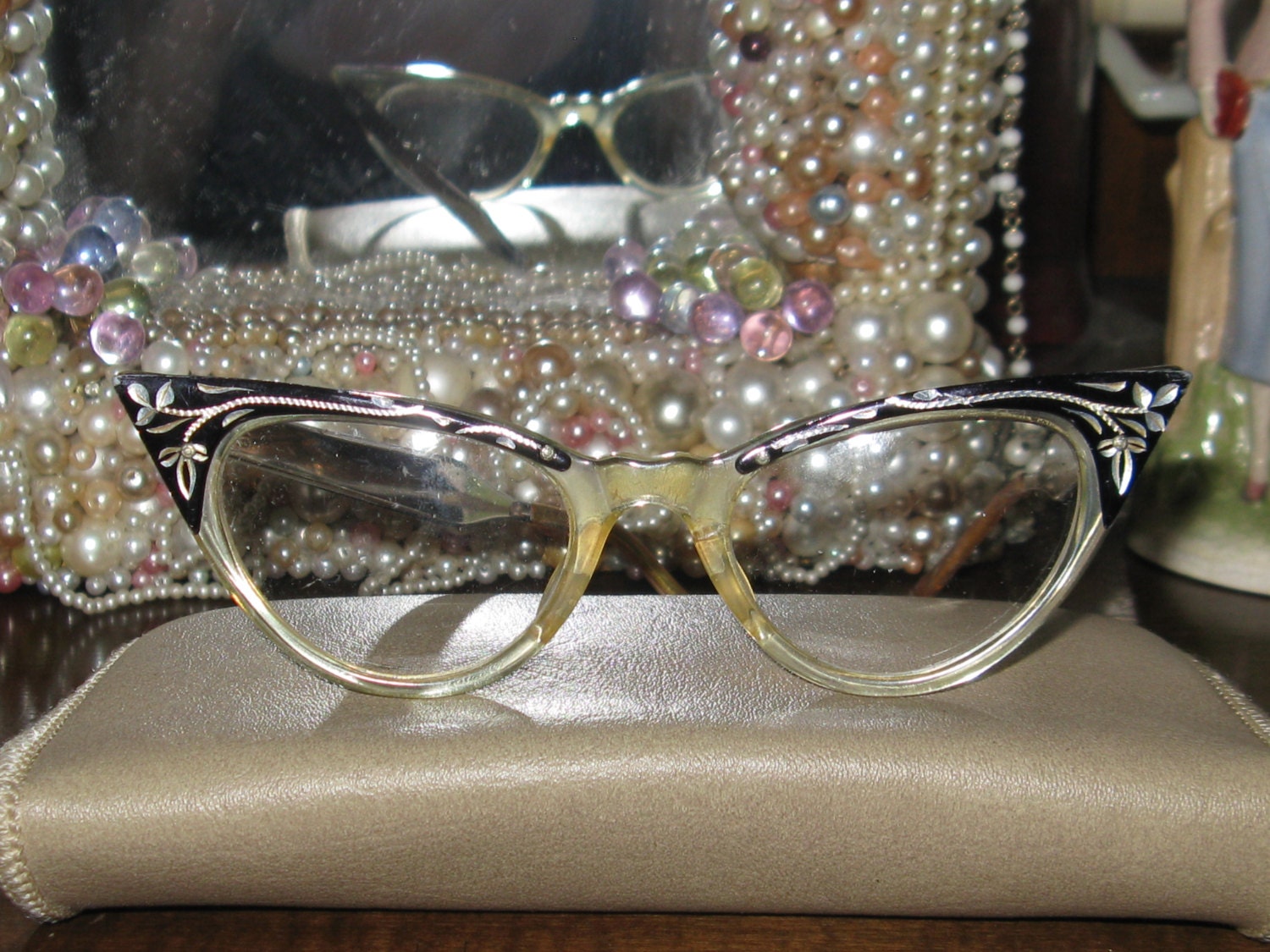 Reserved Reserved Vintage Women Reading Glasses 1940 8350