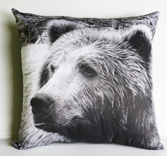 Animal pillow ,GRIZZLY BEAR pillow, animal pillow, throw pillow, eco friendly organic cotton pillow, 16x16 ,40cmx40cm