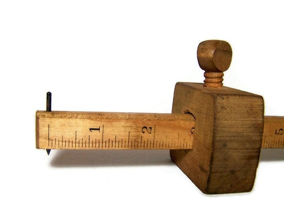 Primitve Hand Tool Rustic Wood Measuring Gauge by GlimmersinTime