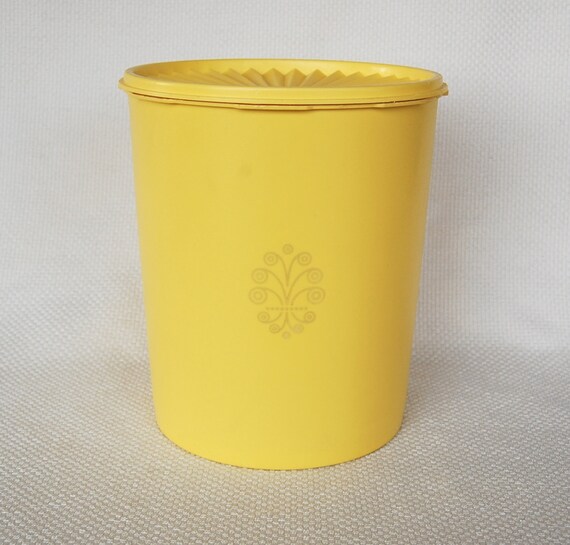 vintage yellow tupperware maxi canister 25 cups number 1339 vintage yellow tupperware maxi canister 25 cups number 1339