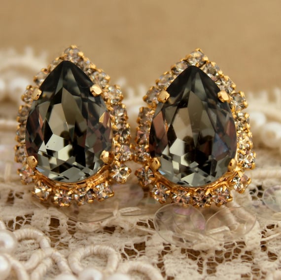 Smoky Gray Crystal big teardrop stud earring - 14k plated gold post earrings real Swarovski rhinestones, iloniti