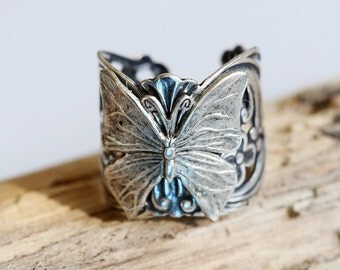 Butterfly Ring,Filigree Flower ring,Spring Ring, Silver Ring, Adjustable Metal Band, Vintage Inspired Ring