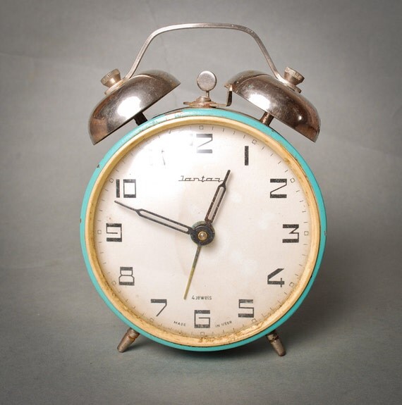 Vintage big mechanical alarm clock Yantar