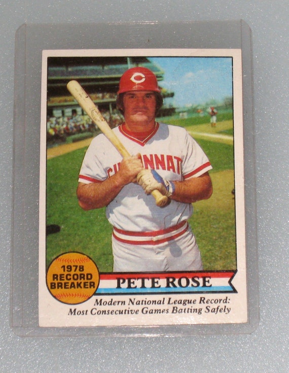 1979 Topps PETE ROSE Baseball Card / 1978 Record Breaker / In