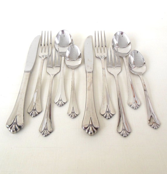 Oneida Community Stainless Royal Flute 2 Place Setting