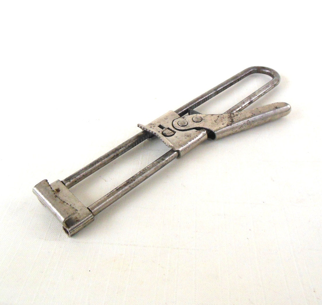 Ratchet Jar Opener Kitchen Utensil Gadget Patent 2000962