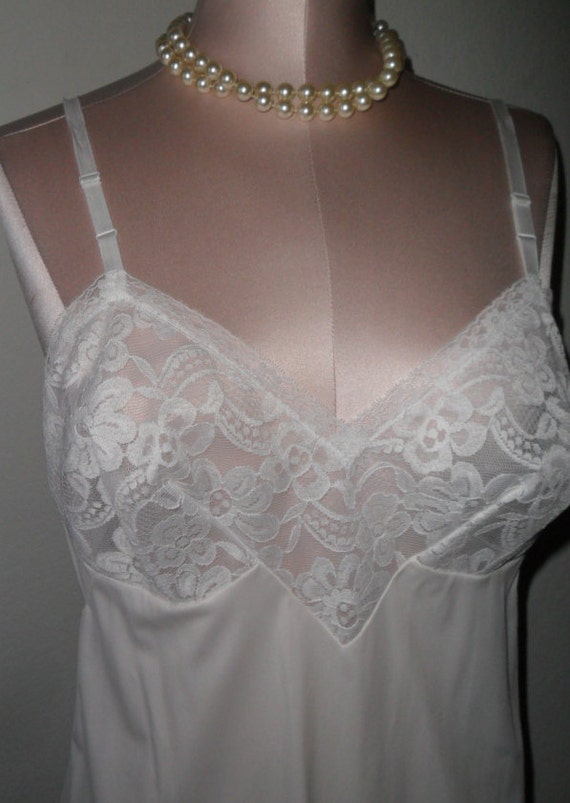 Vanity Fair Full Slip Size 38 Vintage
