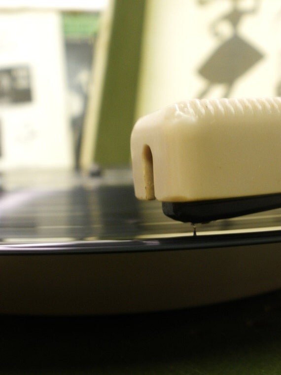 by Lionel Toy Company . Record Player . 4 Speed Transistor