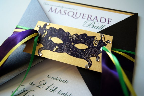 Masquerade Mask Shaped Invitations 3