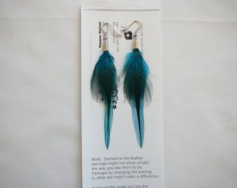 DEKA PETITE FEATHER EARRINGS