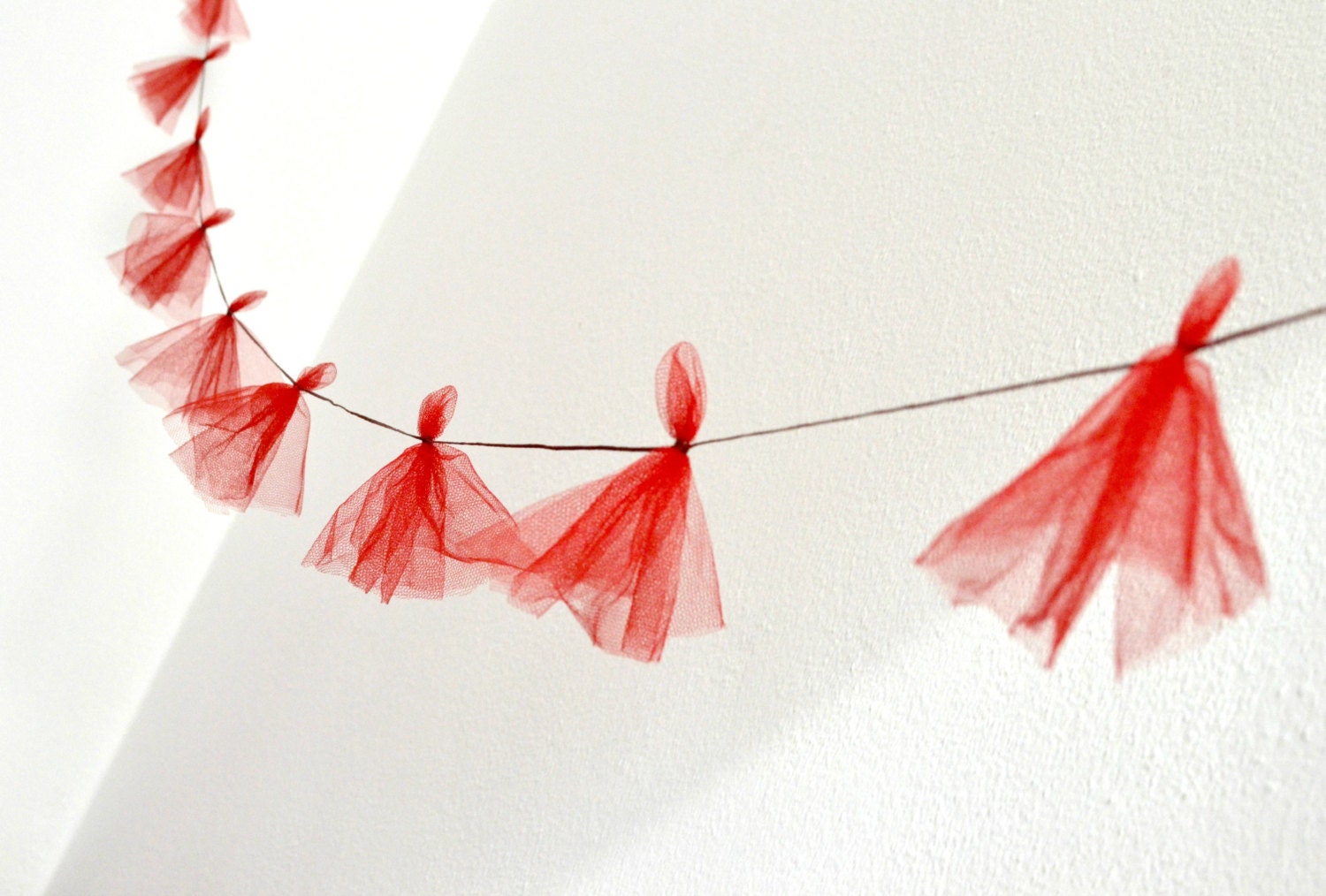 Red Tulle Tassel Garland Christmas Decor Wedding by colortreasures