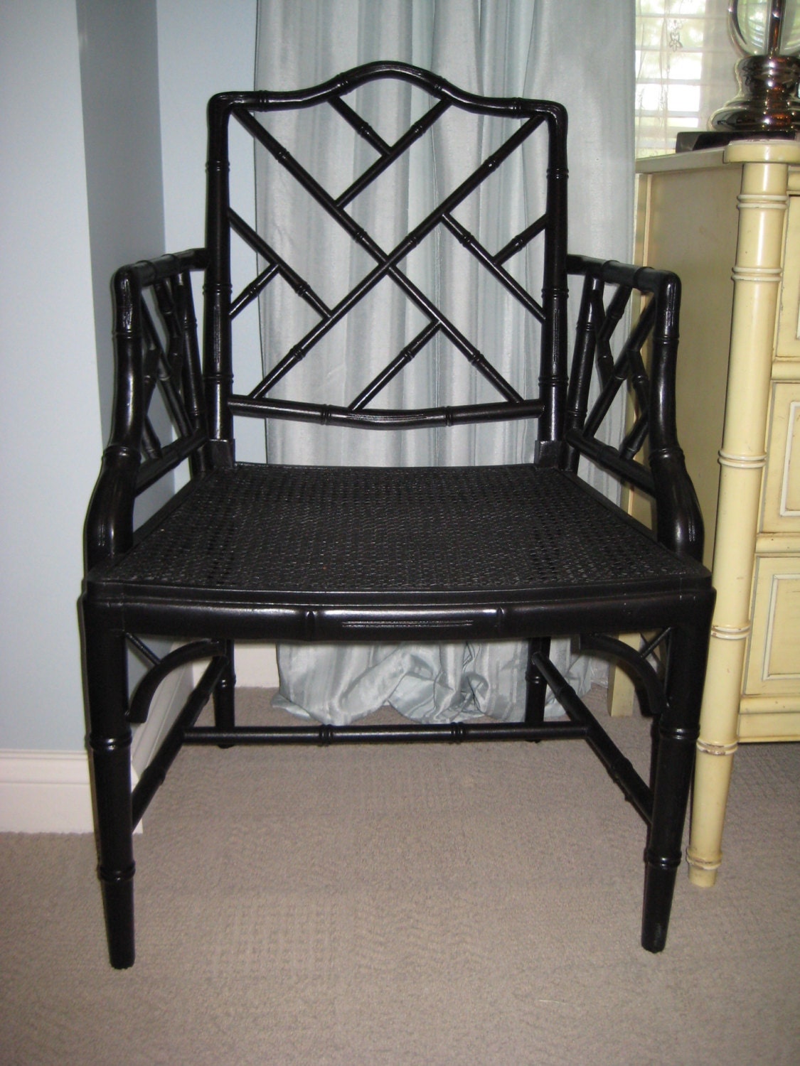 Juego de sillas de bambú del Faux Chippendale chino de dos