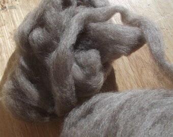 Brown BFL Roving Blue Faced Leicester 8 oz